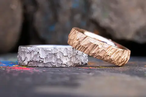 Rustikale Eheringe Platin & Rotgold