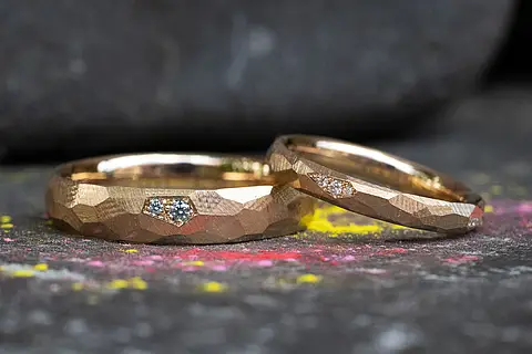 Ausgefallene Eheringe aus Roségold