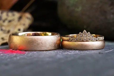 Schlichte Trauringe aus Rosegold